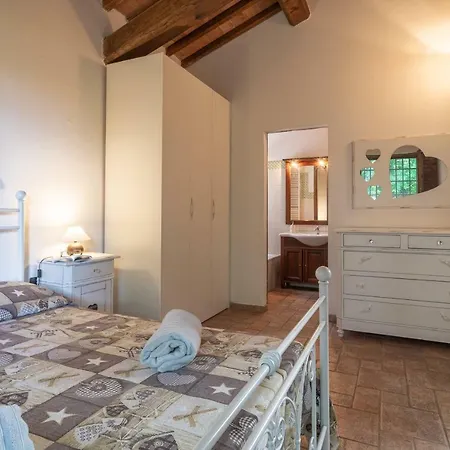 Casina Di Teo By Vacavilla Monteriggioni